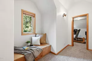 3028 NW Underhill Pl, Bend, OR 97703 - Photo 36
