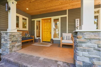 3028 NW Underhill Place, Bend, OR 97703 - Photo 4