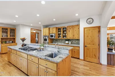 3028 NW Underhill Place, Bend, OR 97703 - Photo 12