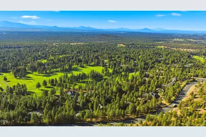 3028 NW Underhill Place, Bend, OR 97703 - Photo 52