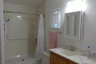 130 Riverview Cir, Shady Cove, OR 97539 - Photo 14