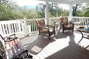 130 Riverview Cir, Shady Cove, OR 97539 - Photo 2