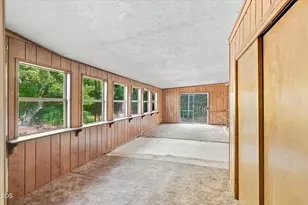 133 S Church St, Phoenix, OR 97535 - Photo 16
