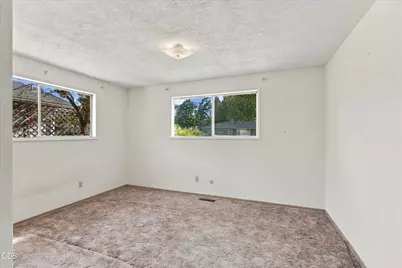 133 S Church Street, Phoenix, OR 97535 - Photo 20