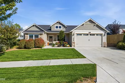 4737 SW Volcano Avenue, Redmond, OR 97756 - Photo 42