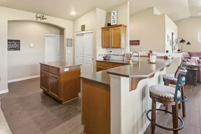 4737 SW Volcano Avenue, Redmond, OR 97756 - Photo 10