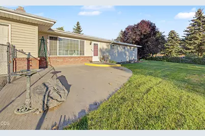 1915 Carlson Drive, Klamath Falls, OR 97603 - Photo 24