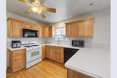 1915 Carlson Drive, Klamath Falls, OR 97603 - Photo 10