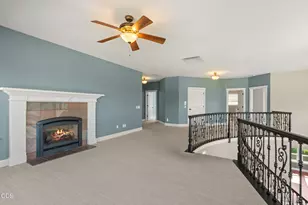 4501 Pinnacle Dr, Medford, OR 97504 - Photo 10