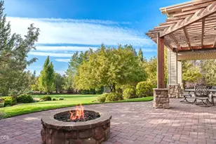 61445 Gosney Rd, Bend, OR 97702 - Photo 8