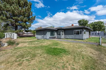 86 NE B Street, Madras, OR 97741 - Photo 22