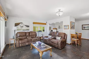 7695 N Applegate Rd, Grants Pass, OR 97527 - Photo 16