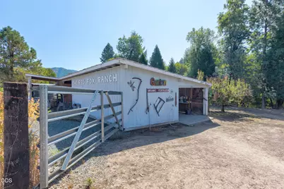 7695 N Applegate Road, Grants Pass, OR 97527 - Photo 54