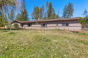 6141 New Hope Rd, Grants Pass, OR 97527 - Photo 2