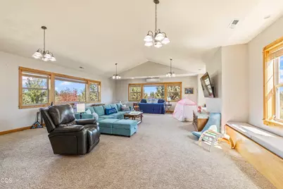515 Nutcracker Drive, Redmond, OR 97756 - Photo 26