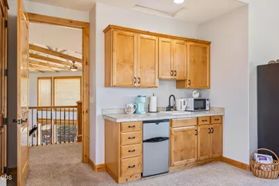 515 Nutcracker Drive, Redmond, OR 97756 - Photo 28
