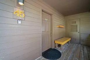 57402 Beaver Ridge Loop, Sunriver, OR 97707 - Photo 4