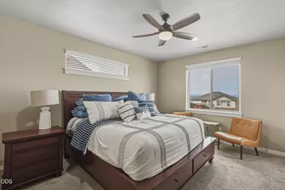 4421 SW Majestic Avenue, Redmond, OR 97756 - Photo 34