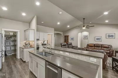 4421 SW Majestic Avenue, Redmond, OR 97756 - Photo 50