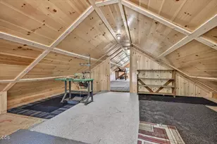 560 S Oregon St, Jacksonville, OR 97530 - Photo 32