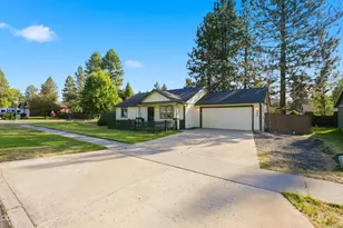 60998 Honkers Ln, Bend, OR 97702 - Photo 1