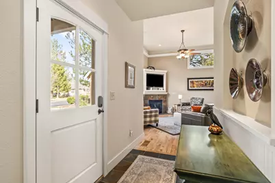 11234 Bunk House Lane, Redmond, OR 97756 - Photo 2