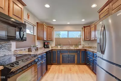 299 Foothill Boulevard, Rogue River, OR 97537 - Photo 24