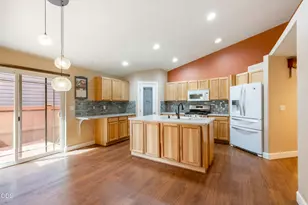 21238 Darby Court, Bend, OR 97702 - Photo 10
