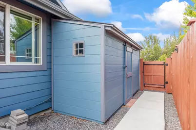 21238 Darby Court, Bend, OR 97702 - Photo 24