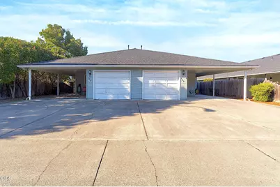 763 Columbine Way, Central Point, OR 97502 - Photo 1
