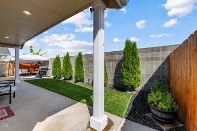 285 Reanna Way, Medford, OR 97501 - Photo 26