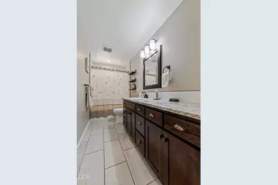 285 Reanna Way, Medford, OR 97501 - Photo 6
