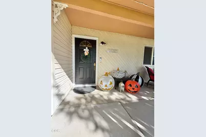 10227 Wright Avenue, Klamath Falls, OR 97603 - Photo 2
