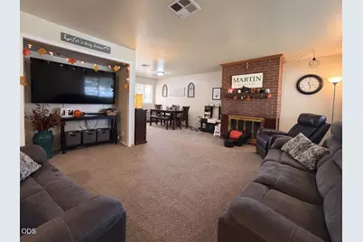 10227 Wright Avenue, Klamath Falls, OR 97603 - Photo 4