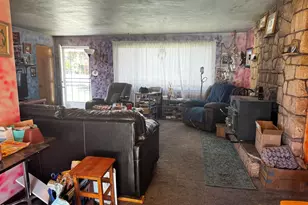 5301 Shasta Way, Klamath Falls, OR 97603 - Photo 2