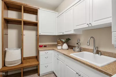 1177 NW 18th Street, Bend, OR 97703 - Photo 30