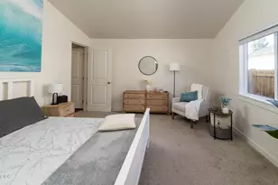 1822 W Kallberg Ave, Sisters, OR 97759 - Photo 12