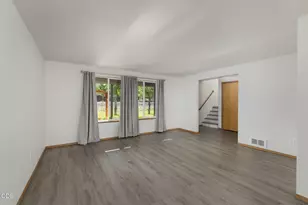 55135 Foster Rd, Bend, OR 97707 - Photo 10