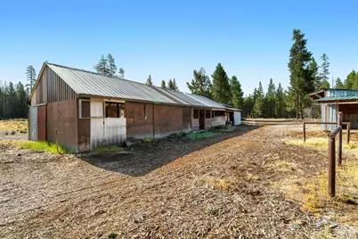 54461 Huntington Road, Bend, OR 97707 - Photo 10