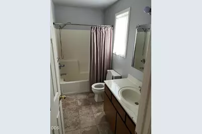 1724 Lakeview Avenue, Klamath Falls, OR 97601 - Photo 12