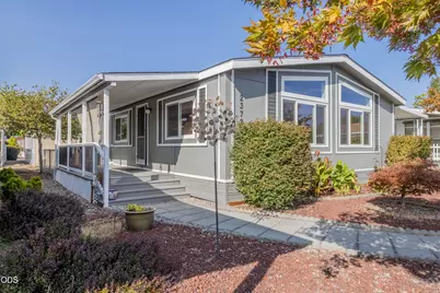 2372 Sequoia Court, Grants Pass, OR 97527 - Photo 2