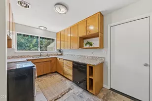 1340 Siskiyou Blvd, Medford, OR 97504 - Photo 14