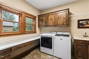 61583 Tam McArthur Loop, Bend, OR 97702 - Photo 34