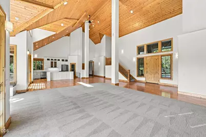 19309 Soda Springs Drive, Bend, OR 97702 - Photo 10