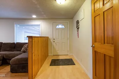 3904 Redondo Way, Klamath Falls, OR 97603 - Photo 2