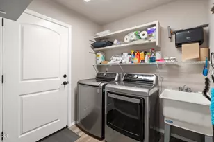 2186 Lower River Rd, Grants Pass, OR 97526 - Photo 18