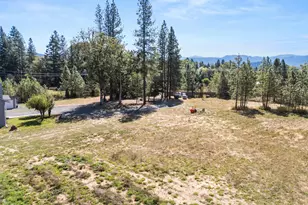 710 Garner Rd, Cave Junction, OR 97523 - Photo 44