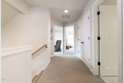63154 Iner Loop, Bend, OR 97701 - Photo 16