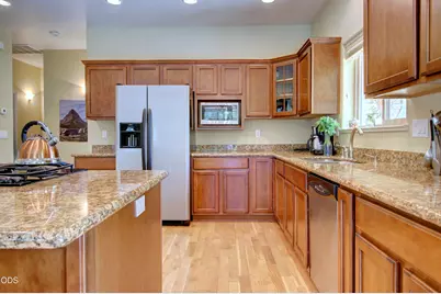 665 Winona Road, Grants Pass, OR 97526 - Photo 14