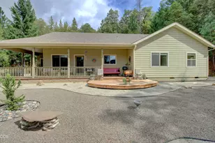 665 Winona Rd, Grants Pass, OR 97526 - Photo 4